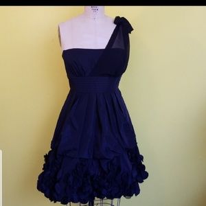 BCBGMAXAZIRA  Dress Size 6